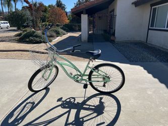 Women’s Electra Mountain Bike