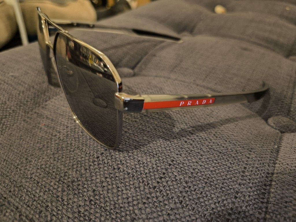 Prada Sunglasses Aviator Mirror Lenses 