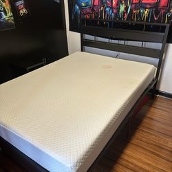 Queen size bed