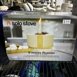 Solo Stove S'mores Roaster Tabletop Fire Bowl Gift Set