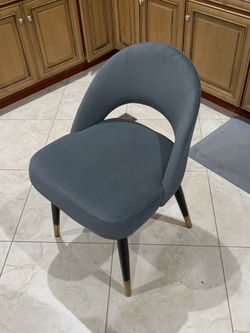 6 Kitchen Chairs