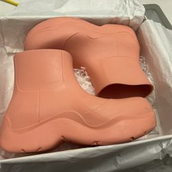 Flamingo Pink Bottega Puddle Boots
