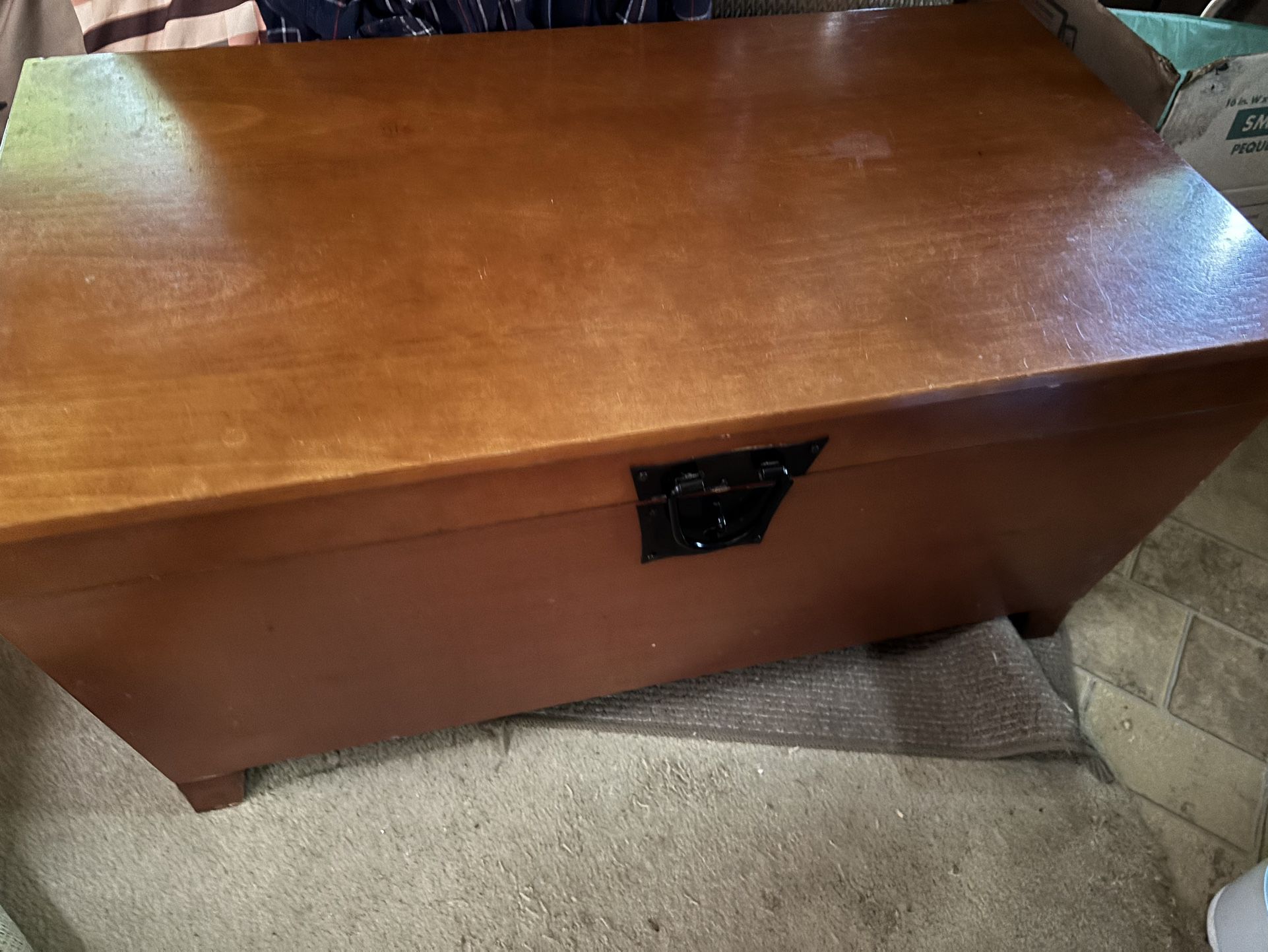 Free Coffee Table Trunk