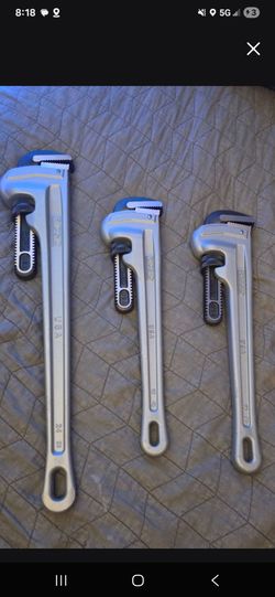 Rigid aluminum straight pipe wrenches