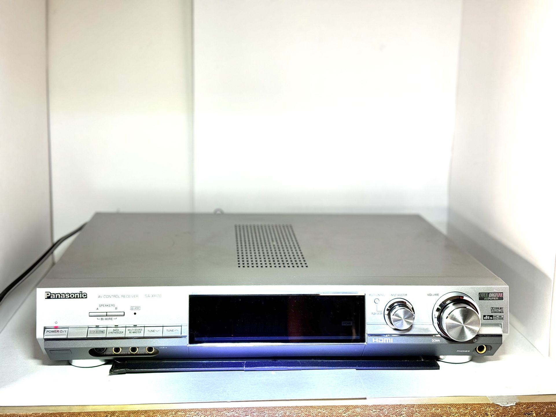 Panasonic AV CONTROL RECEIVER SA-XR70