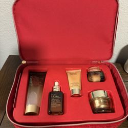 Estée Lauder Skincare Gift Set 5 Pc New In Box