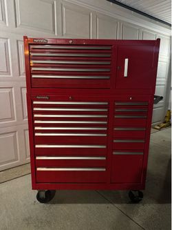 Kennedy Tool Box top/bottom box (used)