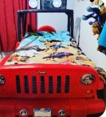 Toddler bed