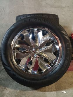 20-inch BIGGS Chrome rims & LionHart tires