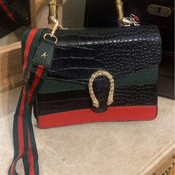 Purse 