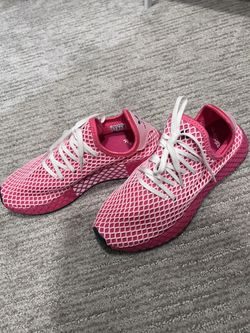 Adidas kid size 5.5/38