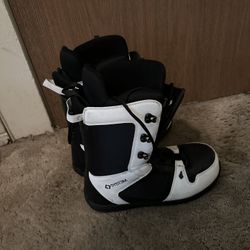 Snowboarding Boots