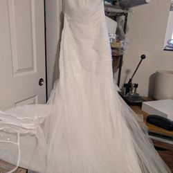 Size 0 Wedding Dress With Tags