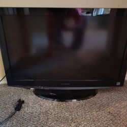 Dynex™ - 32" Class / 720p / 60Hz / LCD HDTV - Multi