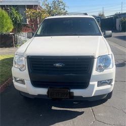 2008 Ford Explorer