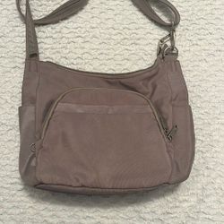 Great Travelion Crossbody anti theft