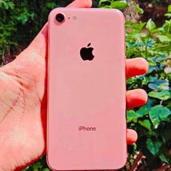 Apple iPhone 7 Unlocked 