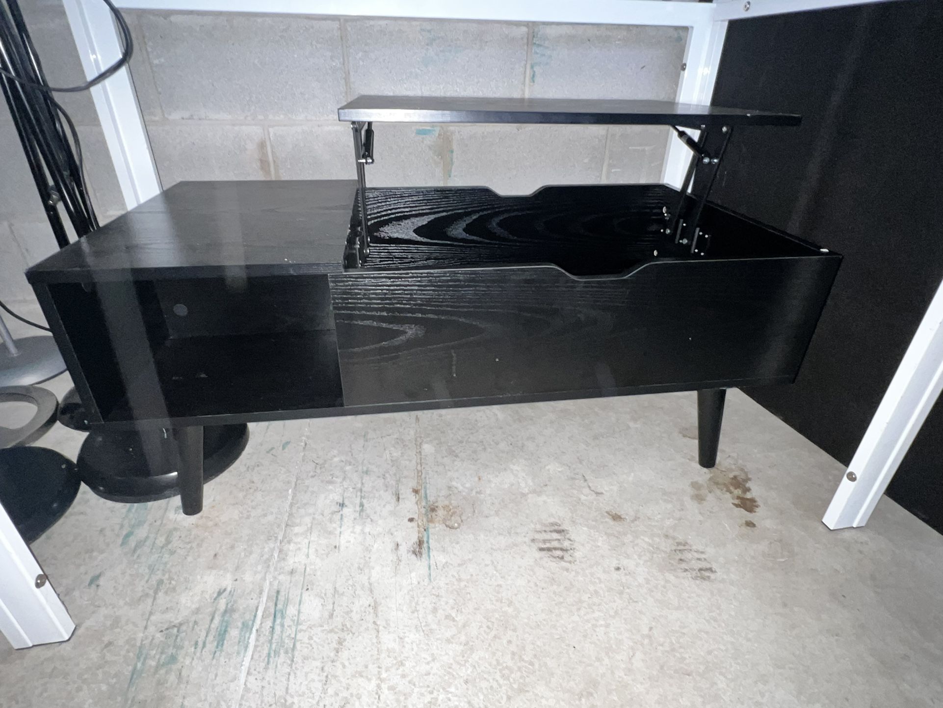 Coffee Table W/ Storage