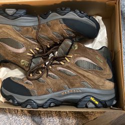 Merrell hiking boots
