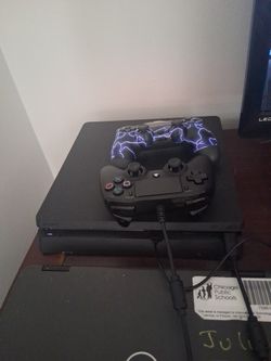 Ps4 Slim 2 Controllers And Games 
