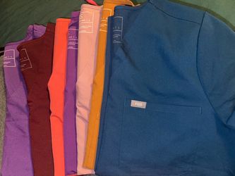 Figs scrub tops