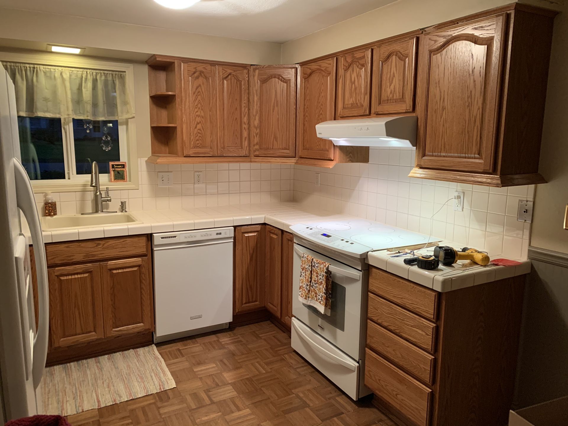 Oak Kitchen Cabinets