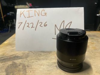 56mm Sony e mount lens