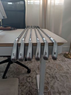 PING i230 Iron Set (5-PW) – Dynamic Gold 120 X100