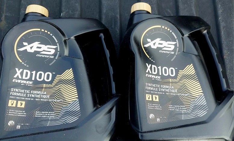 Johnson Evinrude OMC XPS Marine XD100 Full Synthetic Oil - 2 Gallons