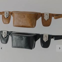 New In Box Kindly Dual Camera Holster Camel Color 