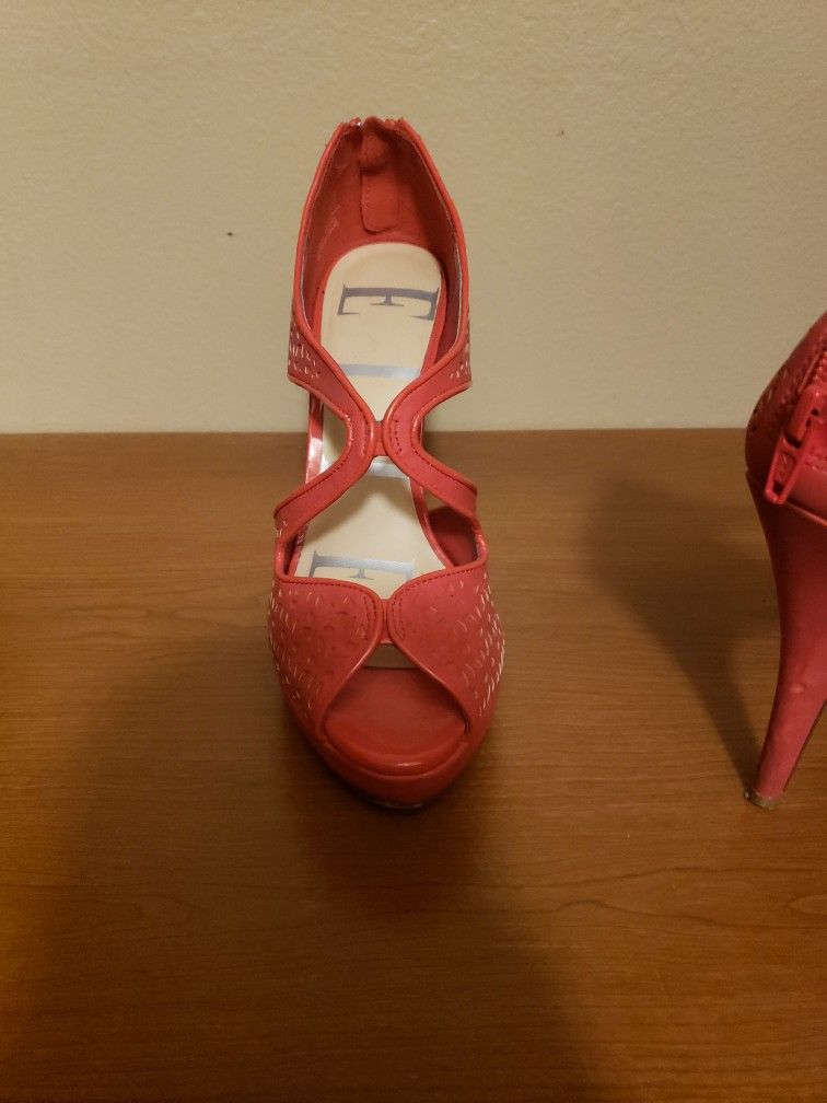 ELLE Coral High Heels With Front Platform 