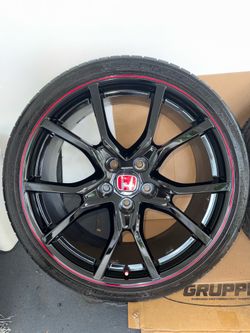 Civic Type R Wheels and Tires
