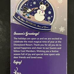 Disney "Most Magical Time of Year" Oswald Snowman Snow Globe Cast Member Pin new