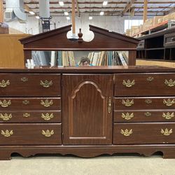 Regal 6 Drawer 1 Door Dresser w/ Mirror