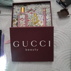 Gucci FLORA