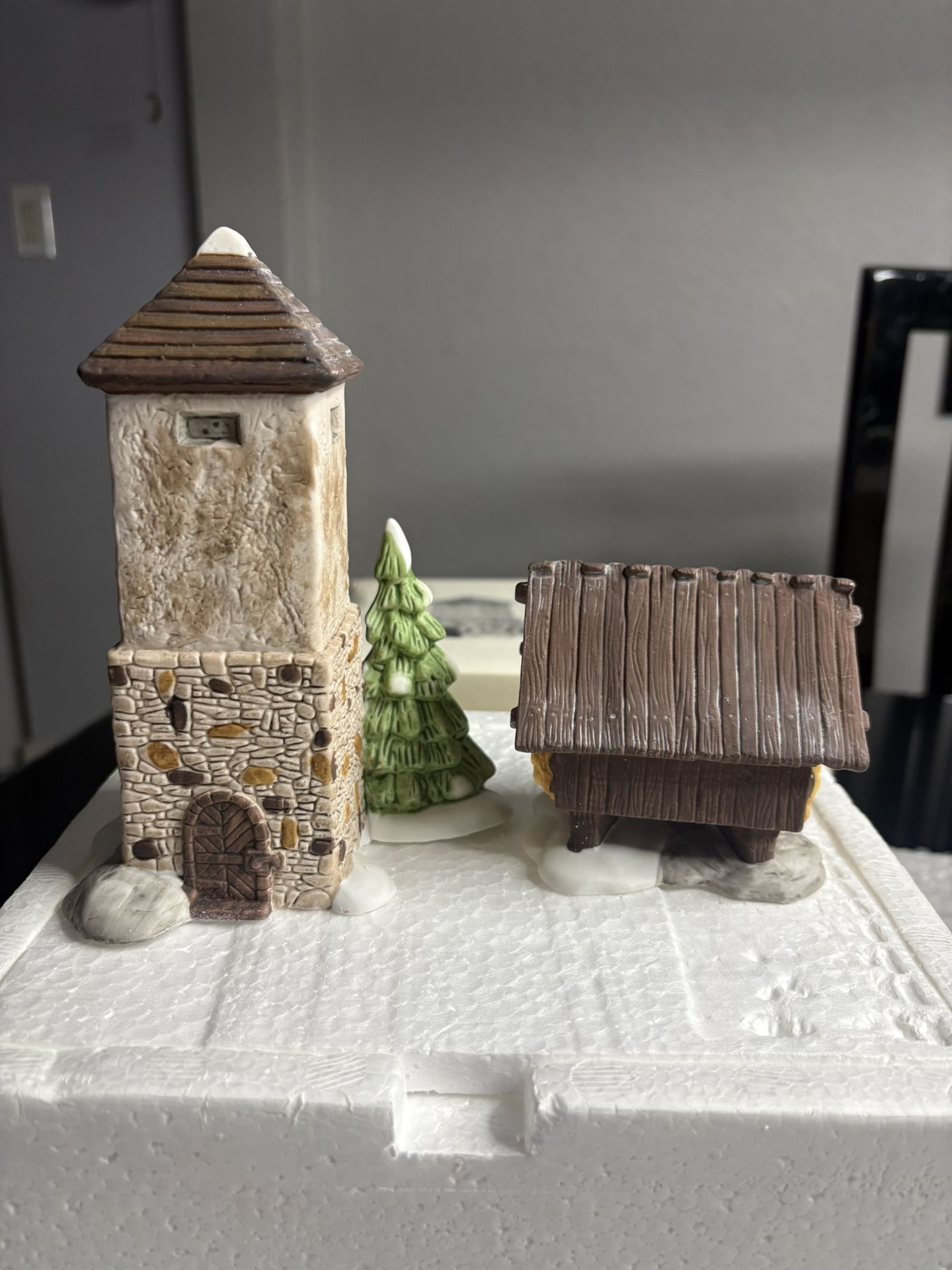 Department 56 Accessory Silo & Hay Shed Set Dickens Village