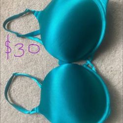 Women’s/Juniors Clothes -various Sizes