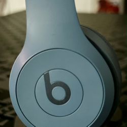 BEATS WIRELESS SOLO 4