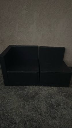 Free black chair