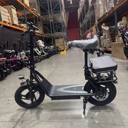 Electric scooter