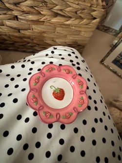 Ceramic Strawberry Decorative Plate