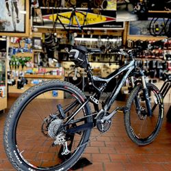 Specialized S-Works Epic - Mountain Bike // Carbon Frame