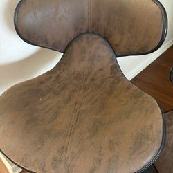 2 Bar Chairs 