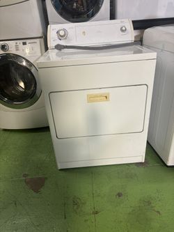 Electric Dryer Brand Whirlpool Heavy Duty Everything Works Great With A 3 Months Warranty