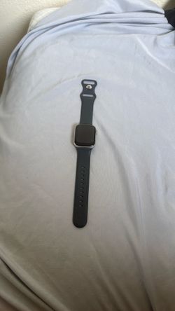 Apple Watch SE (2nd Gen) GPS 40mm