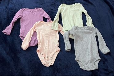Carter’s Baby Long Sleeve Onesies Set of 4