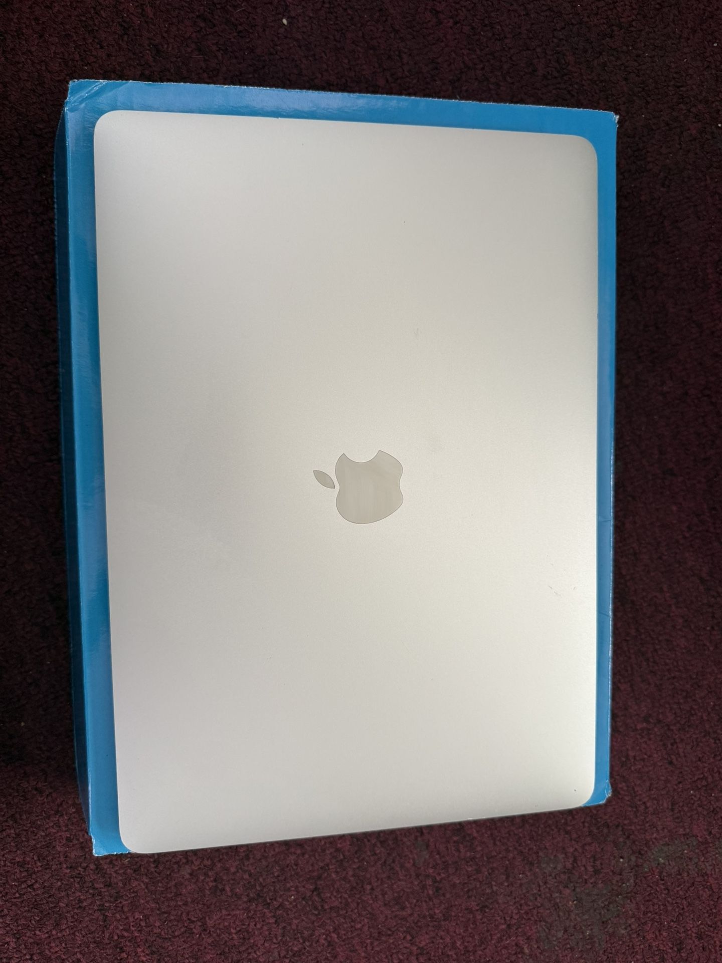 ( READ DESCRIPTION) MacBook Pro 13.3" (2017) – 128GB / 8GB – Retina – Needs Battery Service