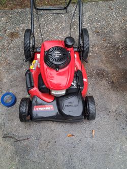 Troy-Bilt Self-Propelled Gas Lawn Mower
