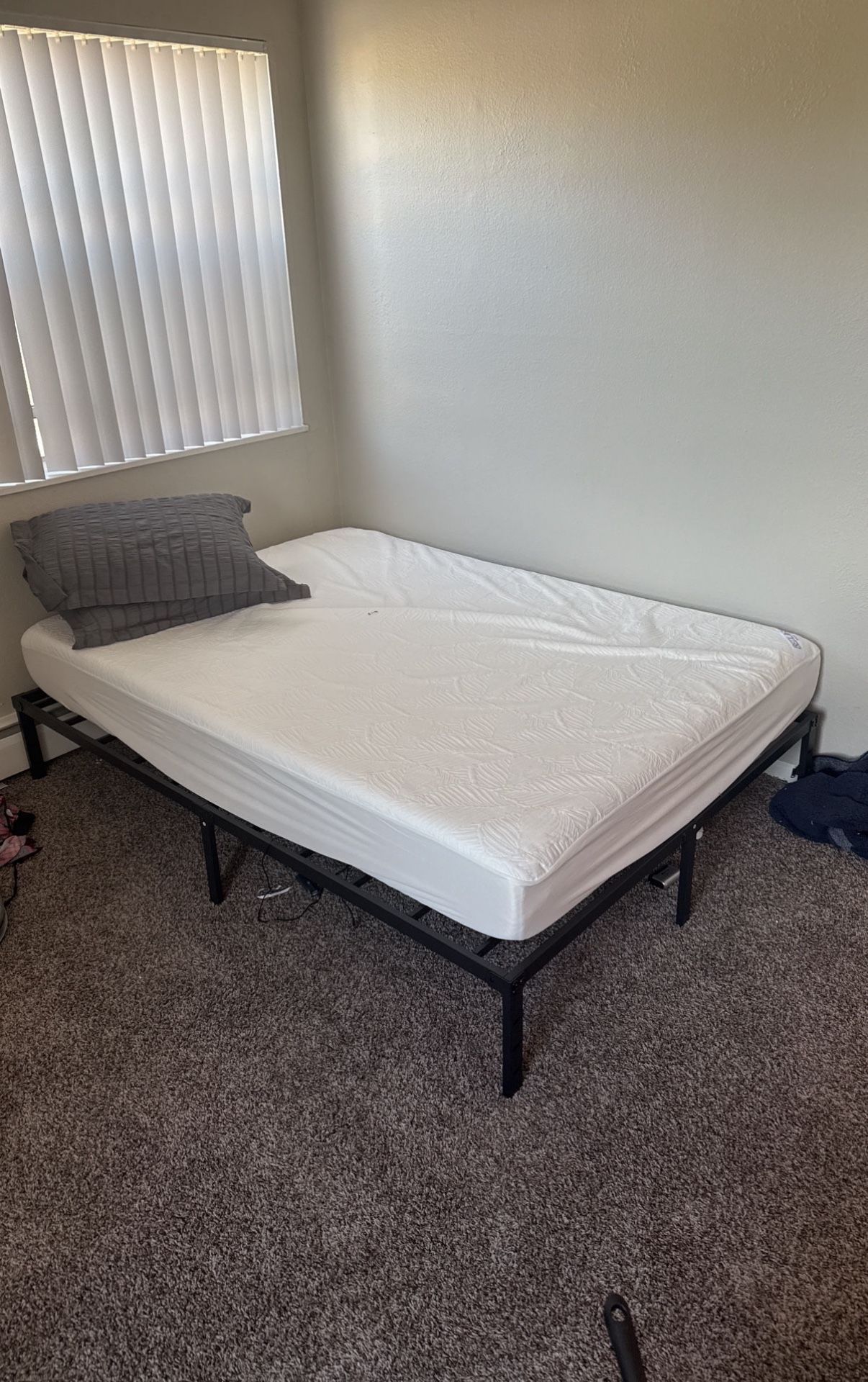Full Size Mattress / Bed Frame