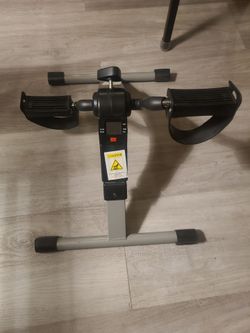 Leg exerciser